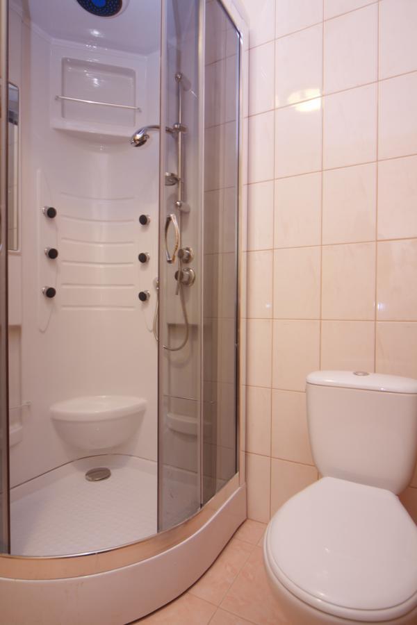 Lev Hotel Tuhlja Kültér fotó